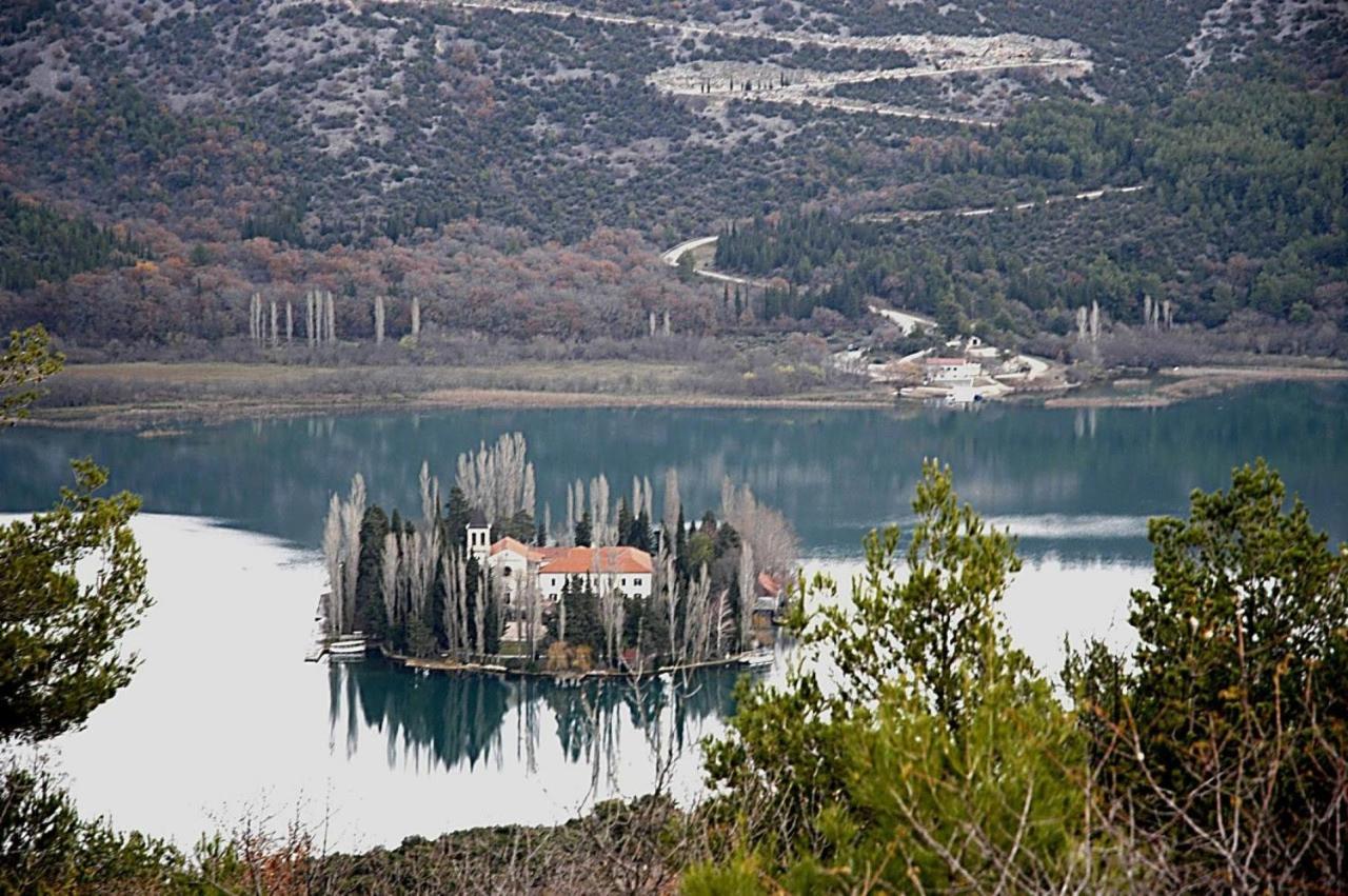 Krka Ivan Lozovac Exterior foto